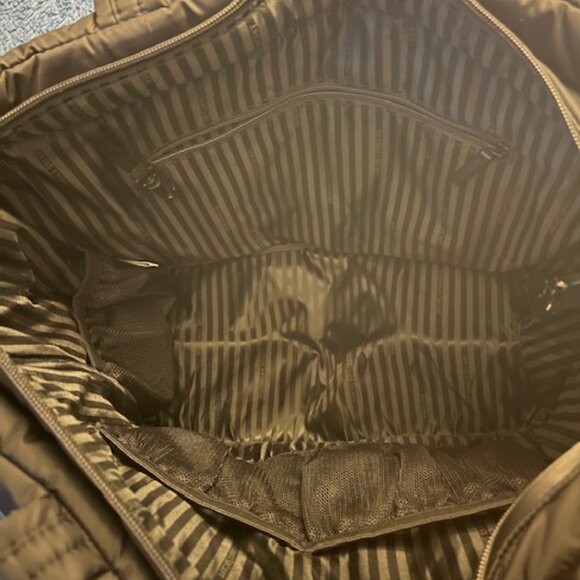 Victoria Secret Quilted Puffer Tote Bag New Without Tags - Picture 4 of 6